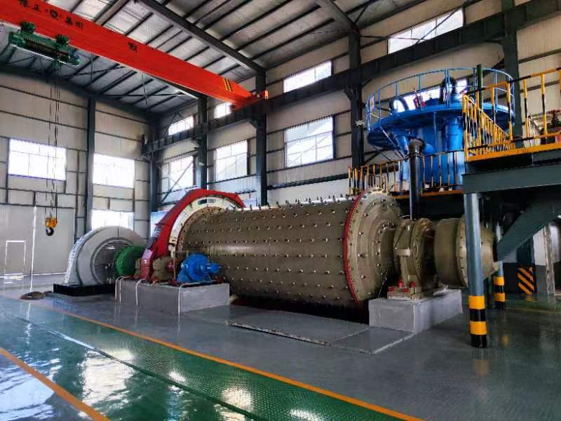 Mesin Qingdao Qingzhong dll Proyek Kontrak Umum Zhaoyuan Xindongzhuang Pabrik Pemrosesan Emas Harian 2.000 ton